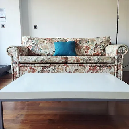 公寓 Centro Terrazza By Quokka 360 - In Center With Parking 盧加諾